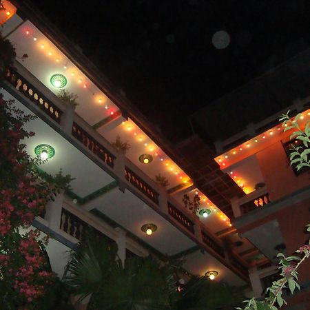 Hotel Metropolitan Kantipur Kathmandu Exterior foto