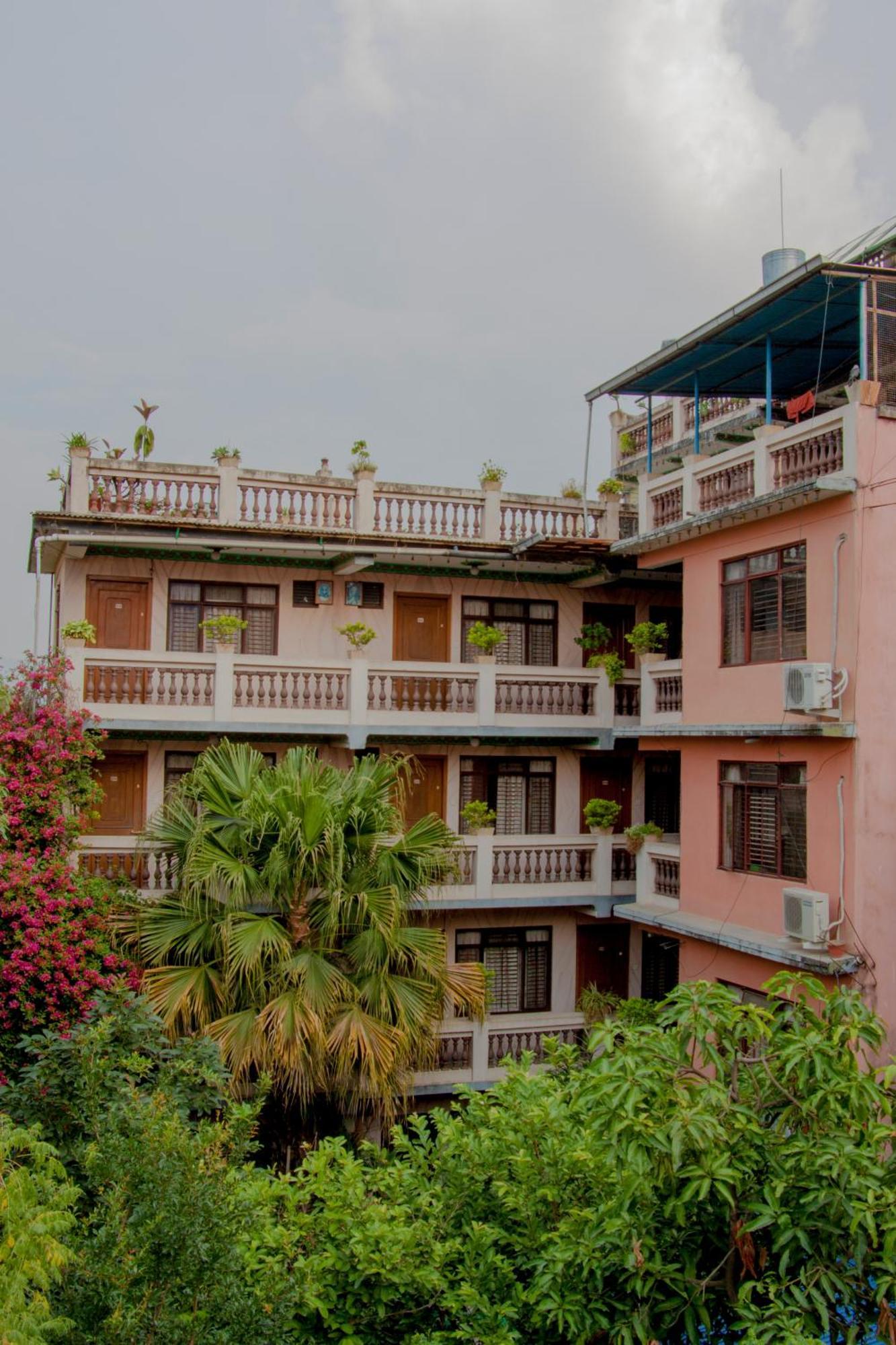 Hotel Metropolitan Kantipur Kathmandu Exterior foto